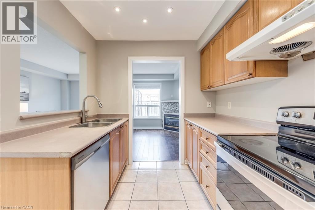 4401 Peter Drive, Burlington, Ontario  L7L 6S6 - Photo 17 - 40812608