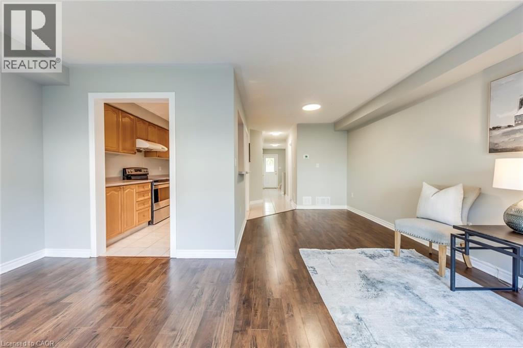 4401 Peter Drive, Burlington, Ontario  L7L 6S6 - Photo 8 - 40812608