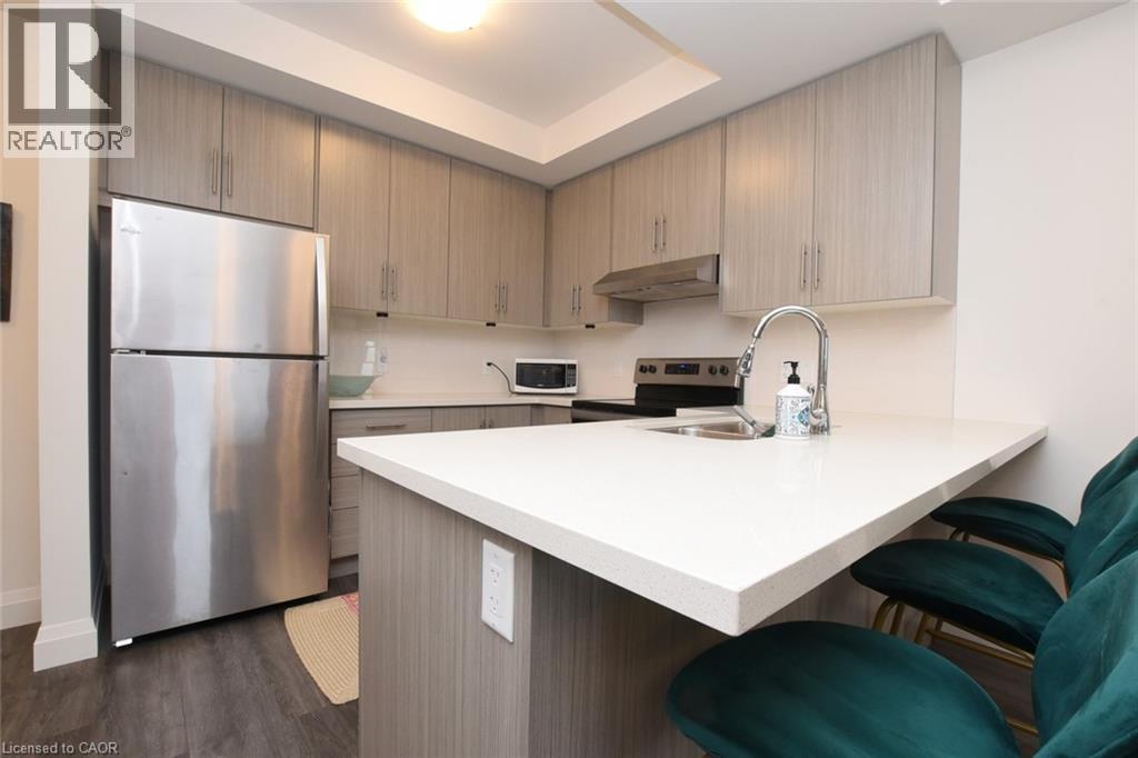 30 Hamilton Street S Unit# 601, Waterdown, Ontario  L8B 1V8 - Photo 3 - 40812574