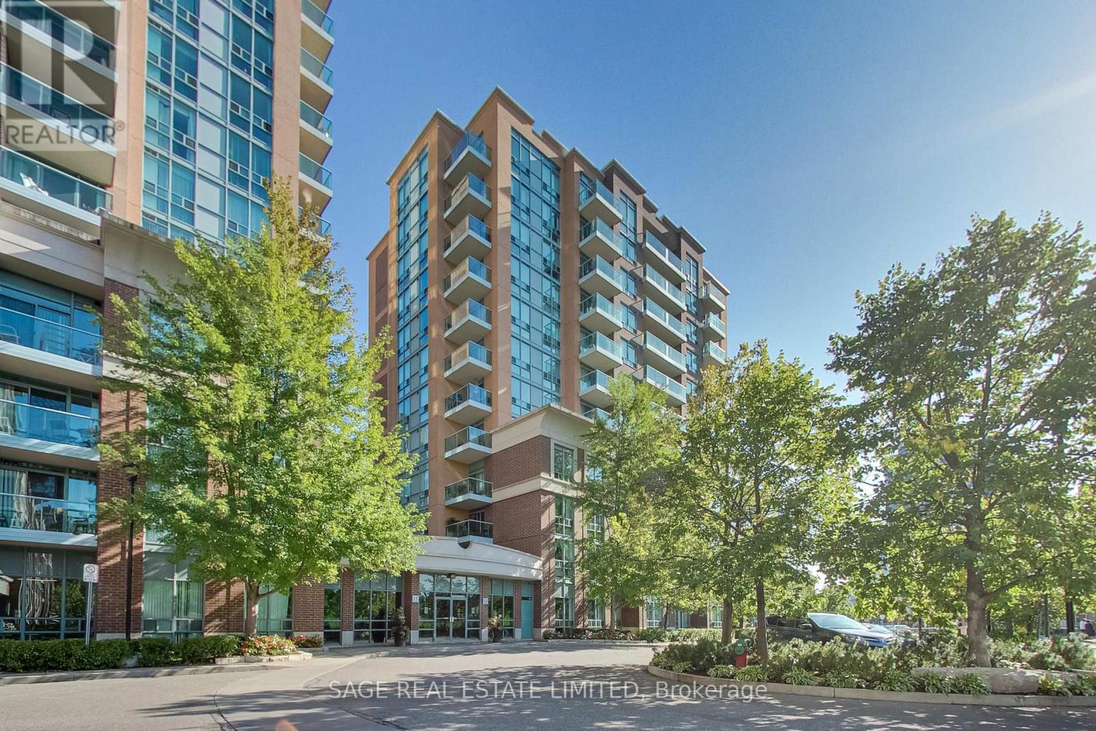 513 - 11 Michael Power Place, Toronto, Ontario  M9A 5G3 - Photo 27 - W12894774