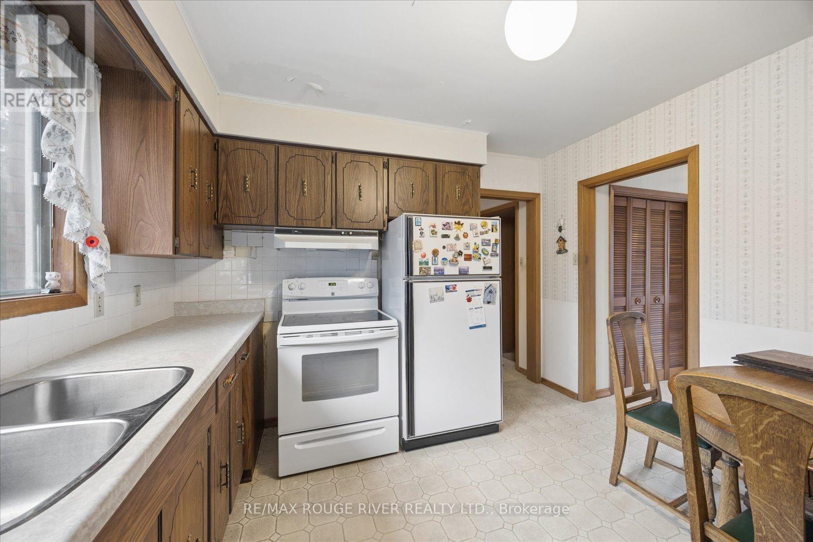 865 Regent Drive, Oshawa, Ontario  L1G 1J2 - Photo 14 - E12895336