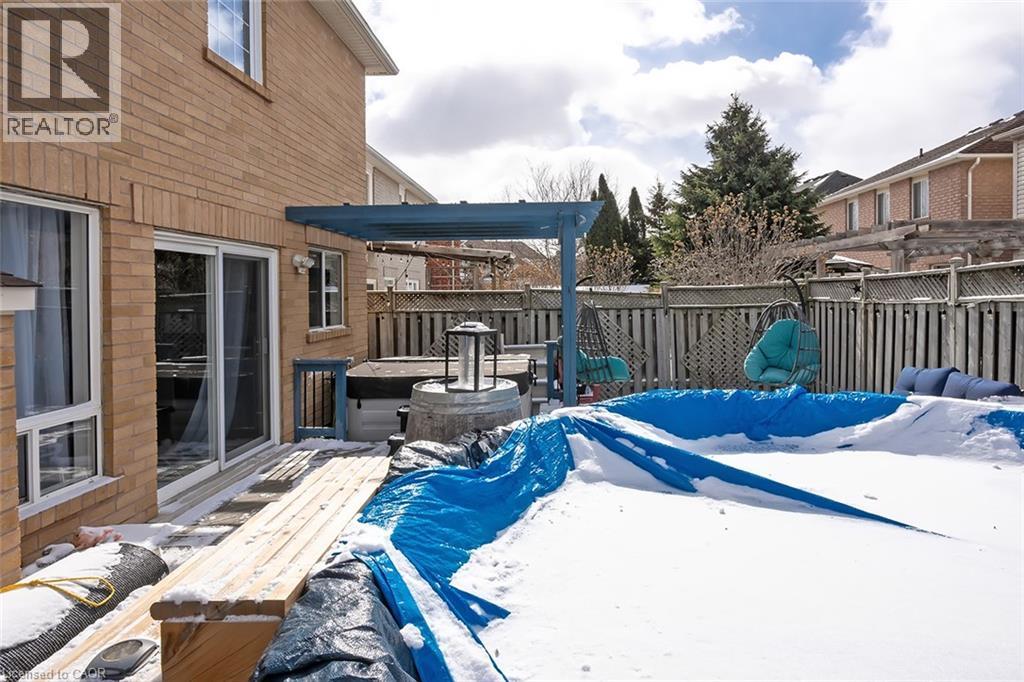 599 Caverhill Crescent Ne, Milton, Ontario  L9T 5K1 - Photo 37 - 40811168