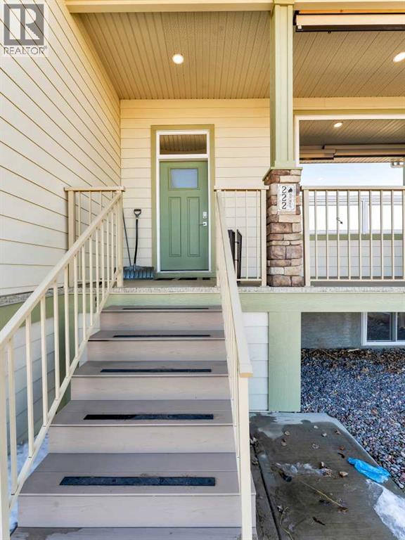 222 Ranchlands Boulevard Ne, Medicine Hat, Alberta  T1C 0E3 - Photo 4 - A2291758