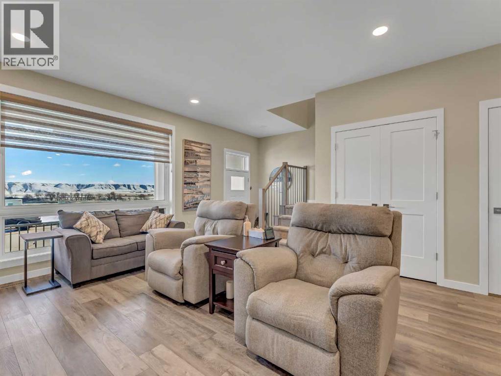 222 Ranchlands Boulevard Ne, Medicine Hat, Alberta  T1C 0E3 - Photo 8 - A2291758