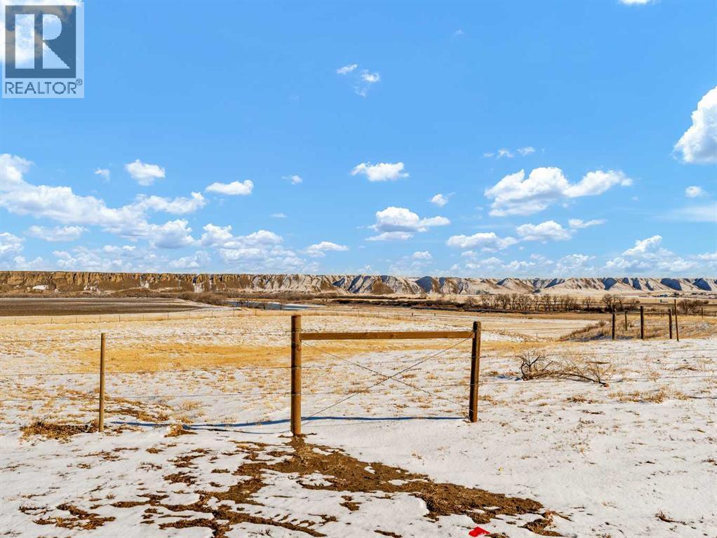 222 Ranchlands Boulevard Ne, Medicine Hat, Alberta  T1C 0E3 - Photo 2 - A2291758