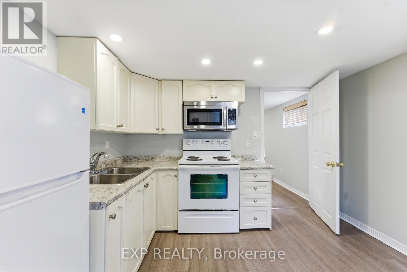 8 Reynolds Crescent, Belleville, Ontario  K8P 2W7 - Photo 33 - X12895202