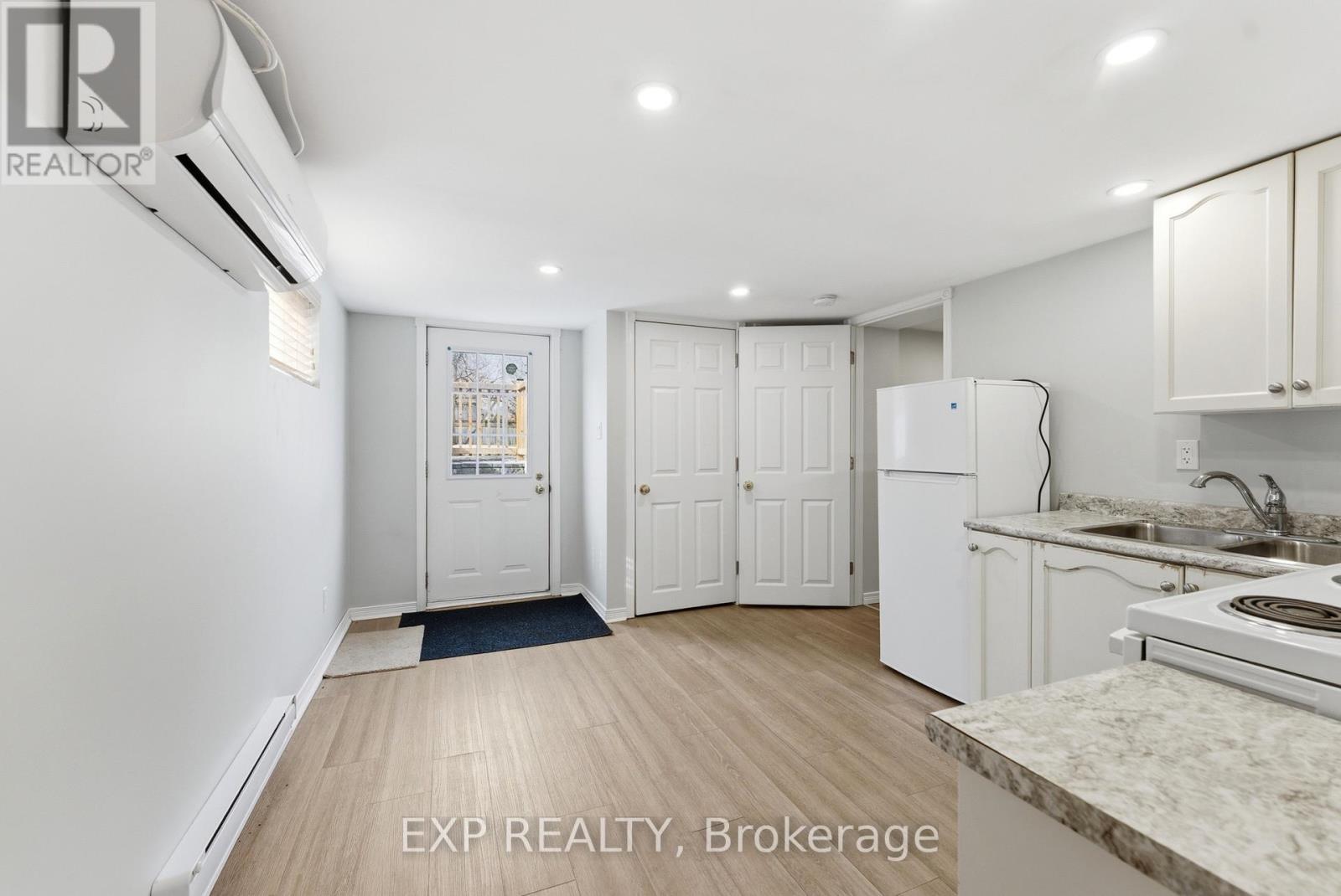 8 Reynolds Crescent, Belleville, Ontario  K8P 2W7 - Photo 37 - X12895202