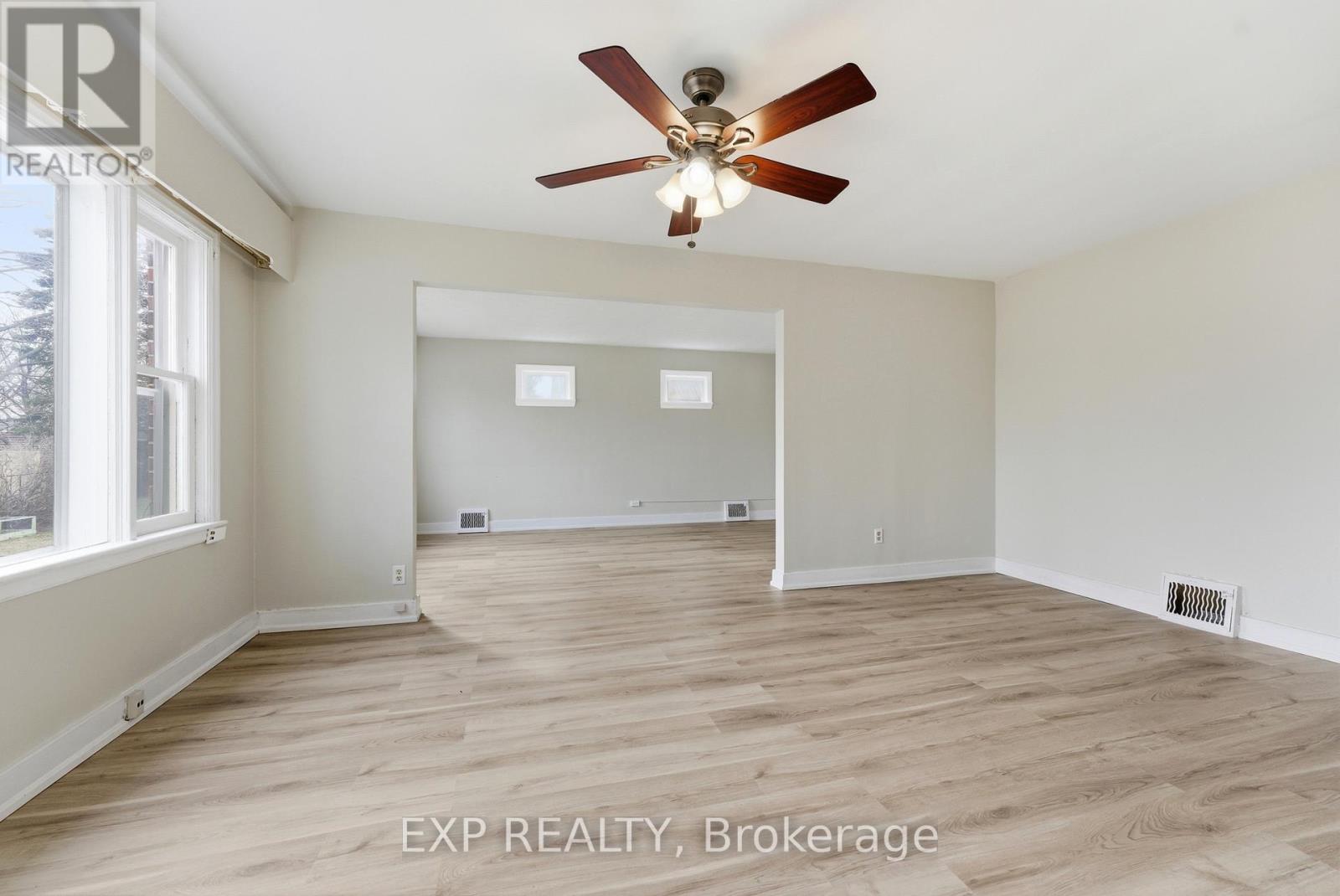 8 Reynolds Crescent, Belleville, Ontario  K8P 2W7 - Photo 7 - X12895202