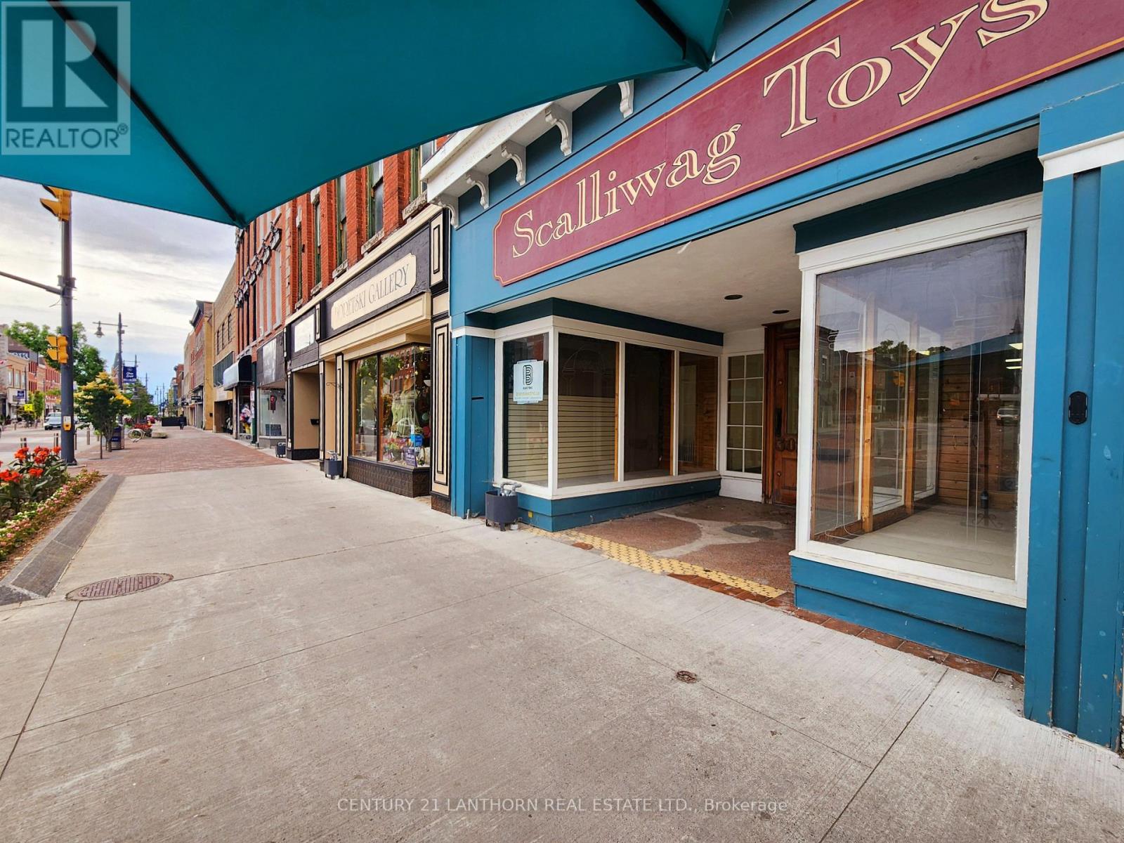 Unit #1 - 302 Front Street, Belleville, Ontario  K8N 2Z8 - Photo 5 - X12895300