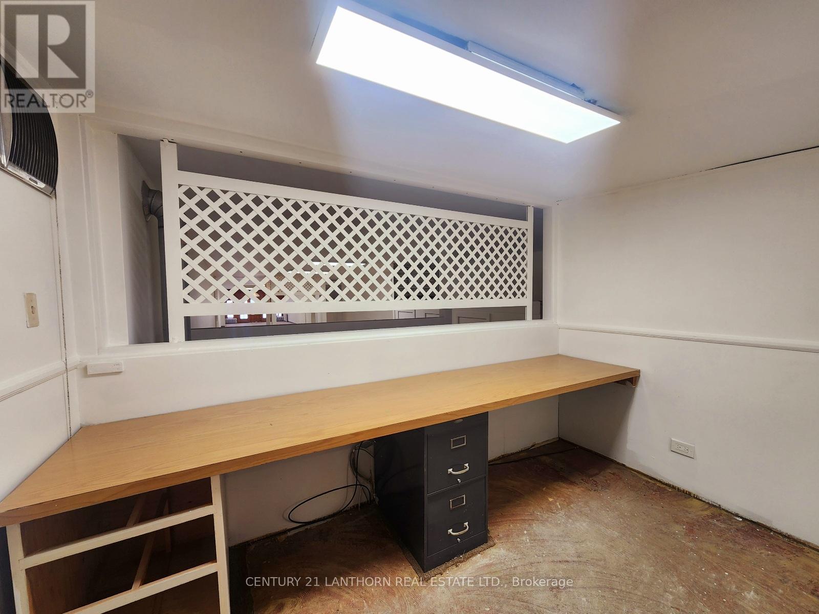 Unit #1 - 302 Front Street, Belleville, Ontario  K8N 2Z8 - Photo 6 - X12895300