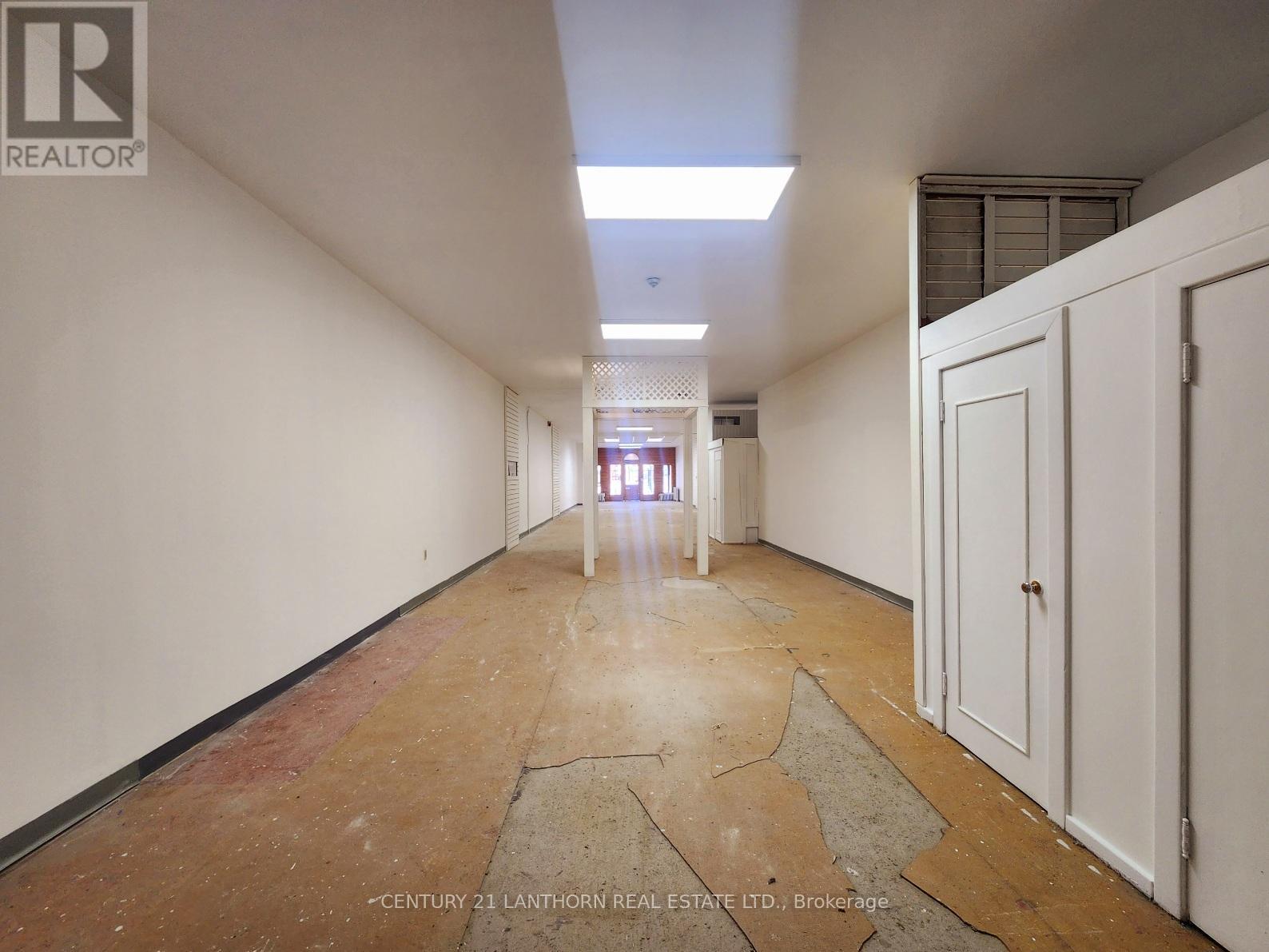 Unit #1 - 302 Front Street, Belleville, Ontario  K8N 2Z8 - Photo 9 - X12895300