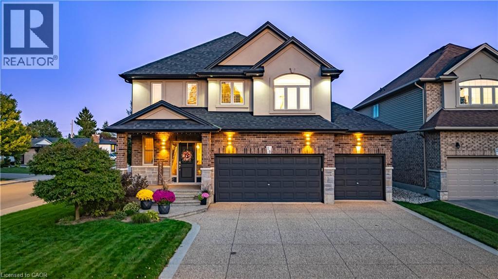 19 PURNELL Drive, Hamilton, Ontario