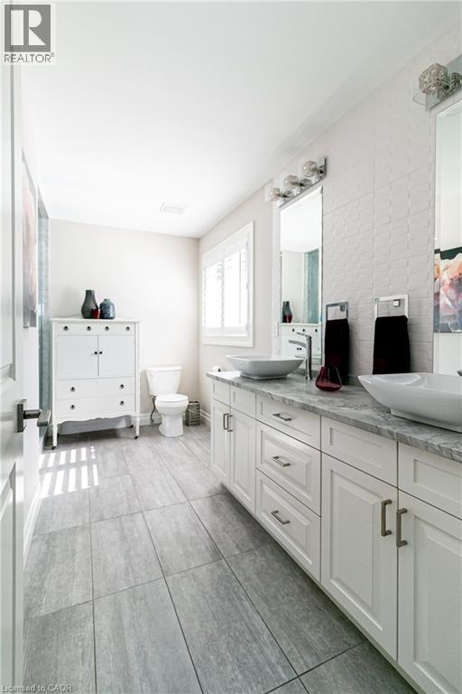 19 Purnell Drive, Hamilton, Ontario  L9C 0C6 - Photo 22 - 40797646