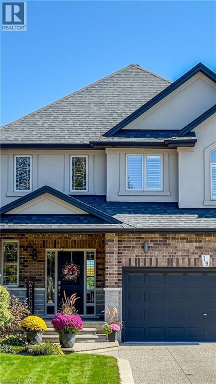 19 Purnell Drive, Hamilton, Ontario  L9C 0C6 - Photo 3 - 40797646