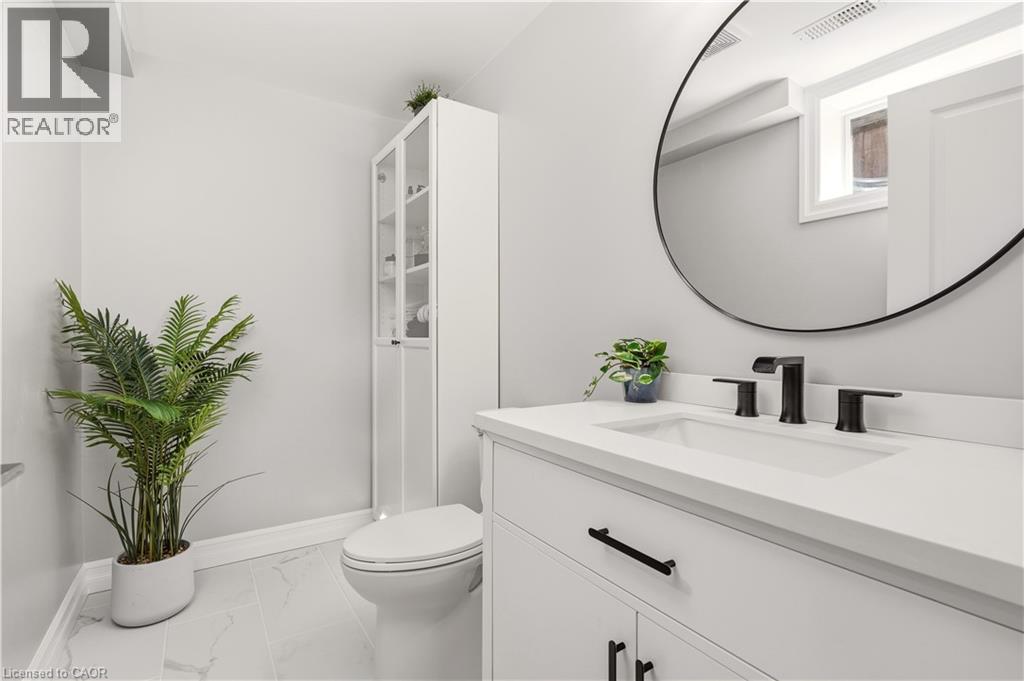 19 Purnell Drive, Hamilton, Ontario  L9C 0C6 - Photo 37 - 40797646