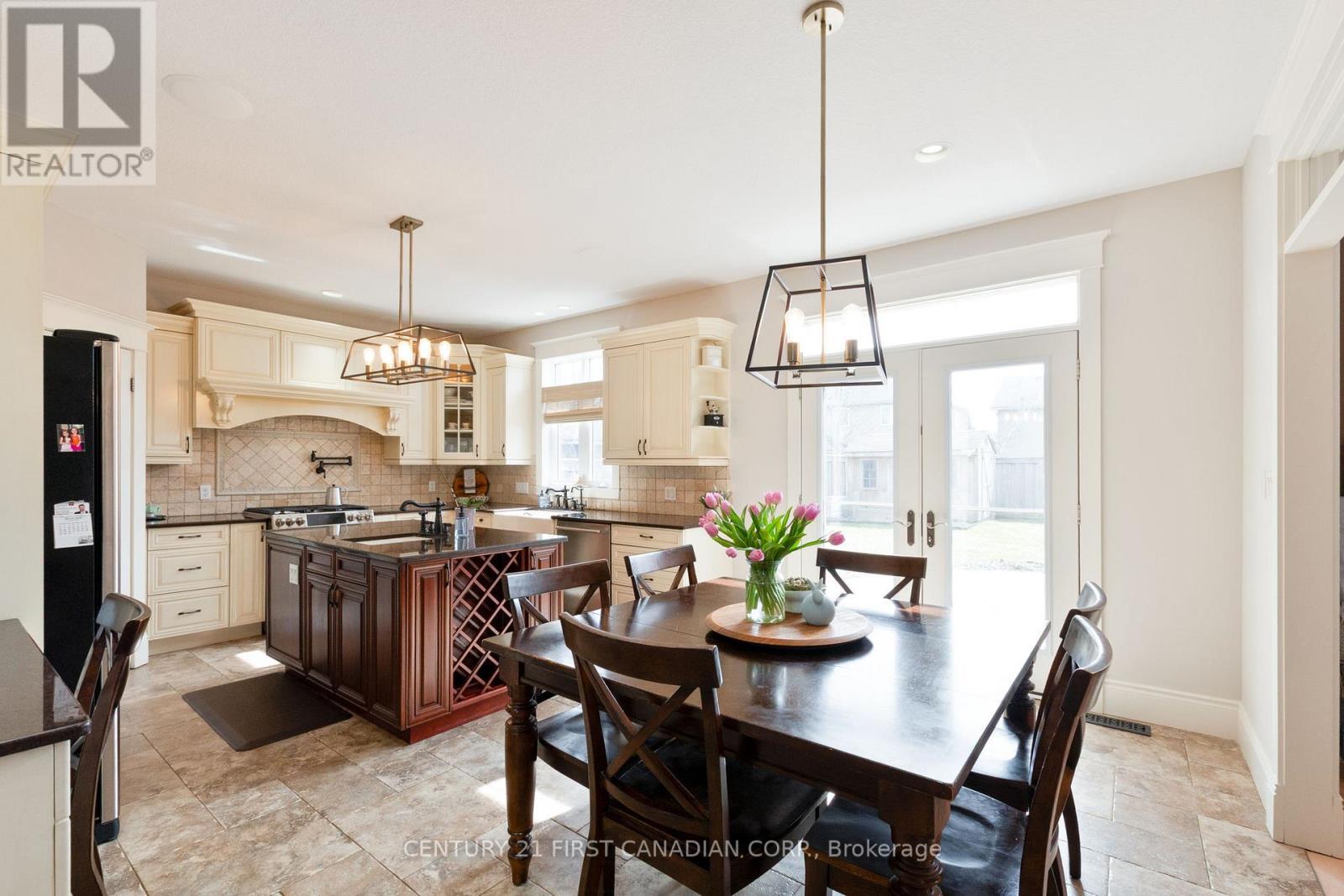 27 Wood Lily Lane, Middlesex Centre, Ontario  N0M 2A0 - Photo 13 - X12895162