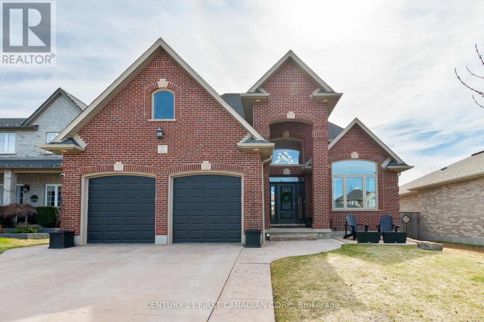 27 Wood Lily Lane, Middlesex Centre, Ontario  N0M 2A0 - Photo 2 - X12895162