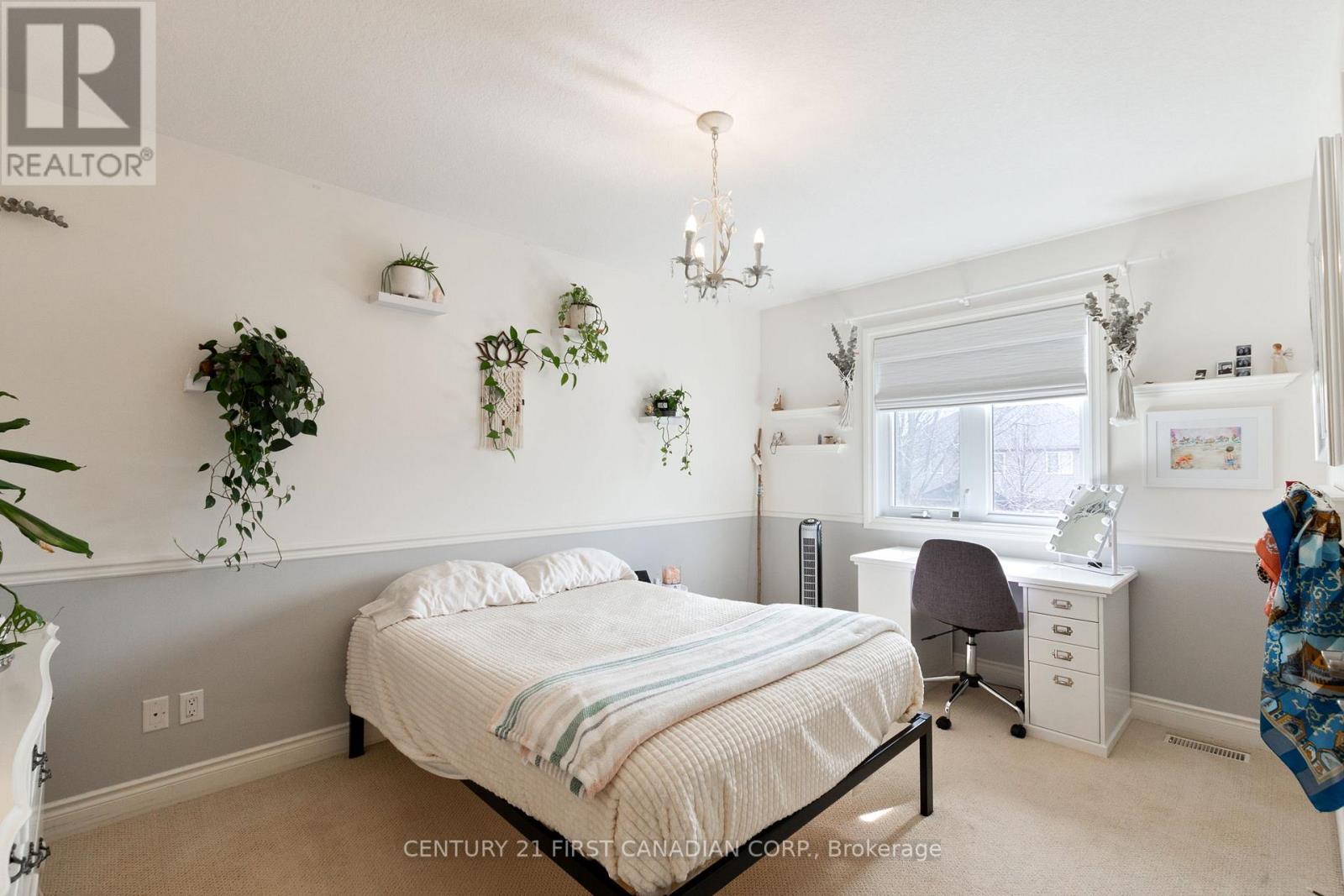 27 Wood Lily Lane, Middlesex Centre, Ontario  N0M 2A0 - Photo 26 - X12895162