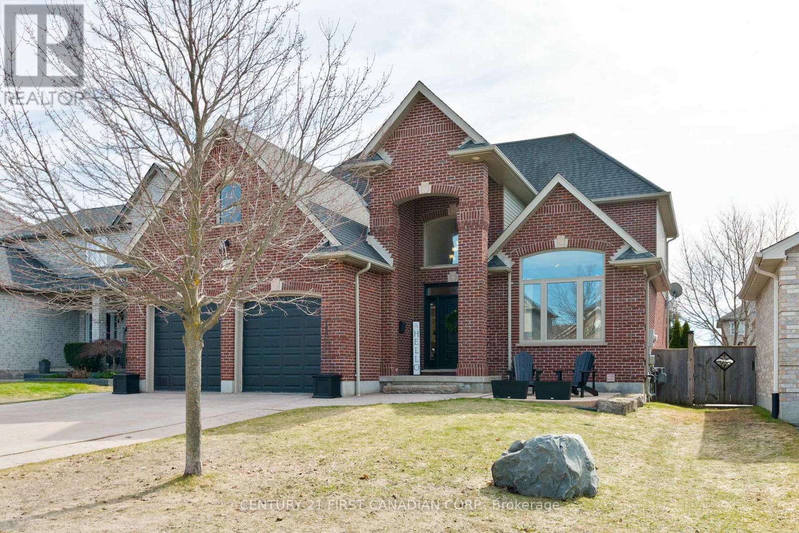 27 Wood Lily Lane, Middlesex Centre, Ontario  N0M 2A0 - Photo 3 - X12895162