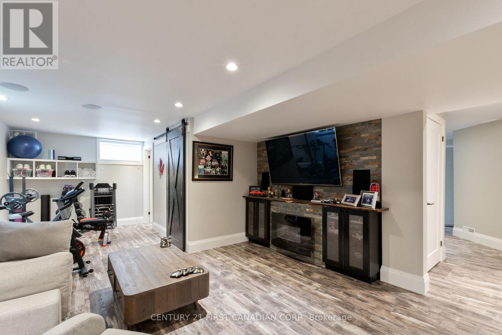 27 Wood Lily Lane, Middlesex Centre, Ontario  N0M 2A0 - Photo 35 - X12895162