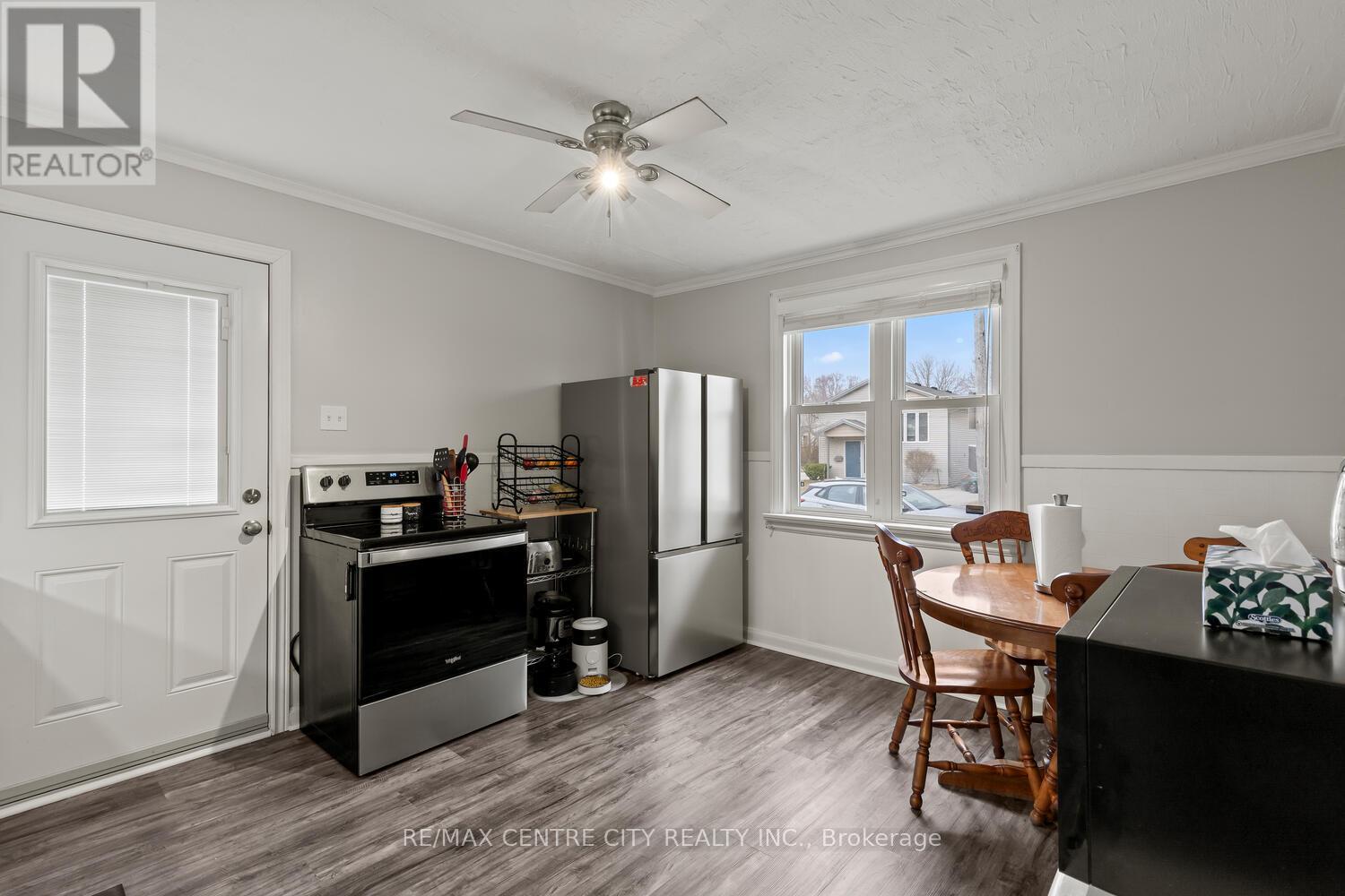 51 Smith Street, London East, Ontario  N5Z 2C6 - Photo 10 - X12895340