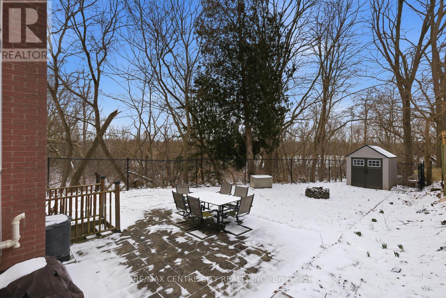 51 Smith Street, London East, Ontario  N5Z 2C6 - Photo 3 - X12895340