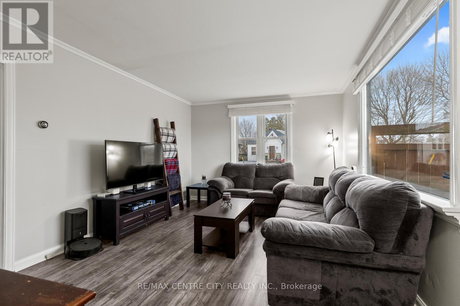 51 Smith Street, London East, Ontario  N5Z 2C6 - Photo 6 - X12895340