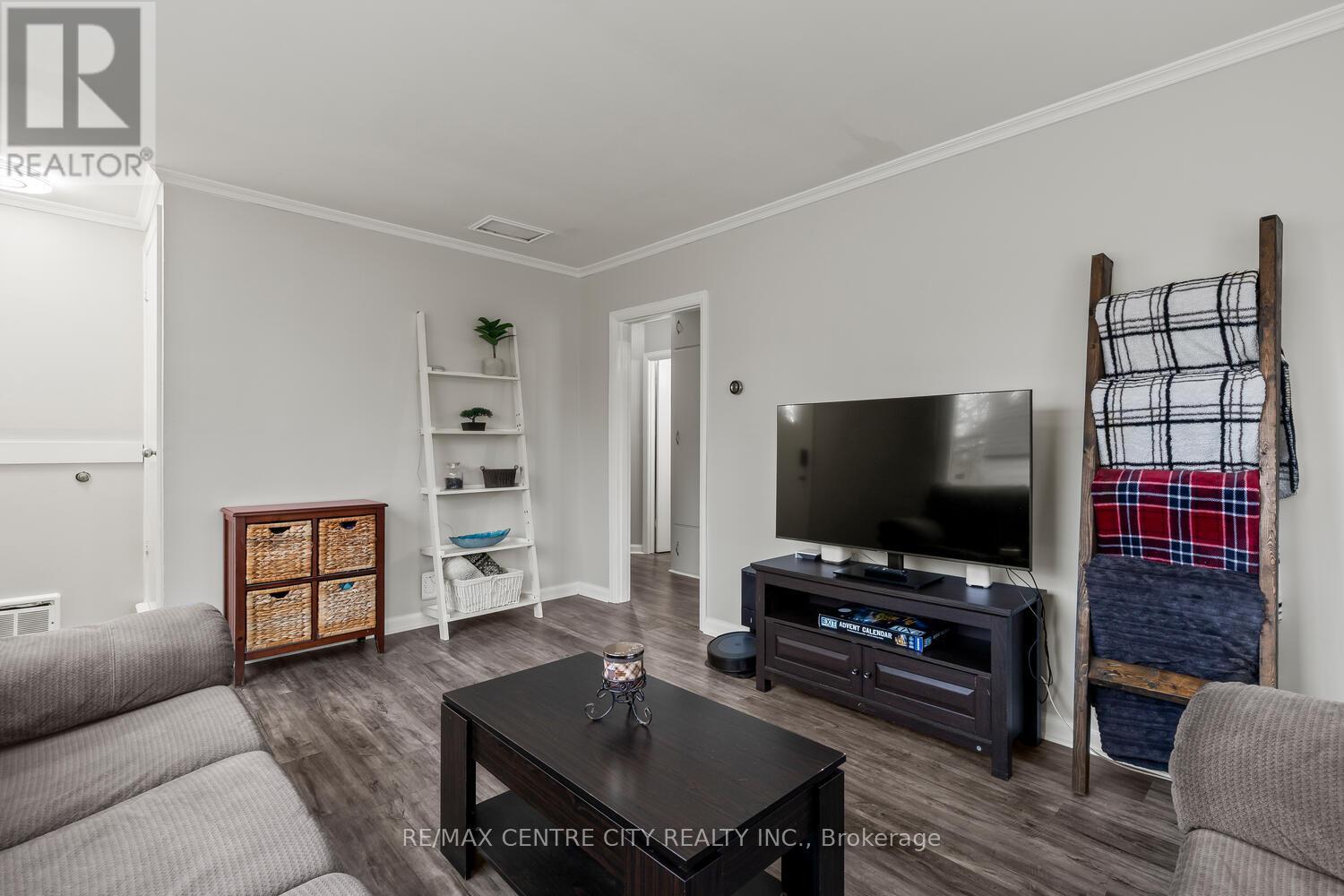 51 Smith Street, London East, Ontario  N5Z 2C6 - Photo 7 - X12895340