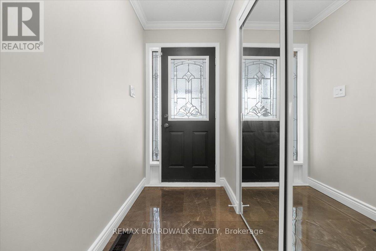 622 Steller Street, Ottawa, Ontario  K4A 1P5 - Photo 2 - X12895158