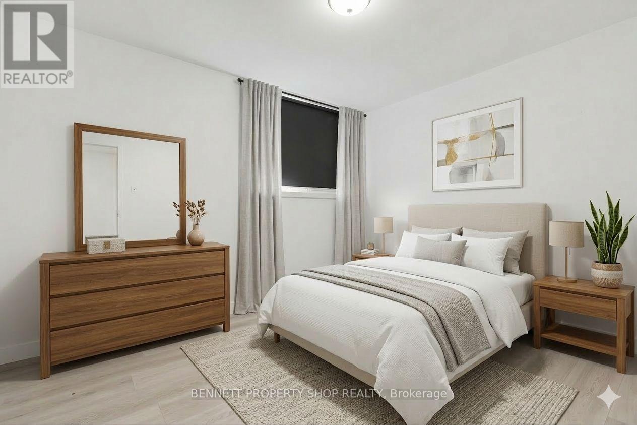 137 Duford Street, Ottawa, Ontario  K1L 6Z5 - Photo 12 - X12895410