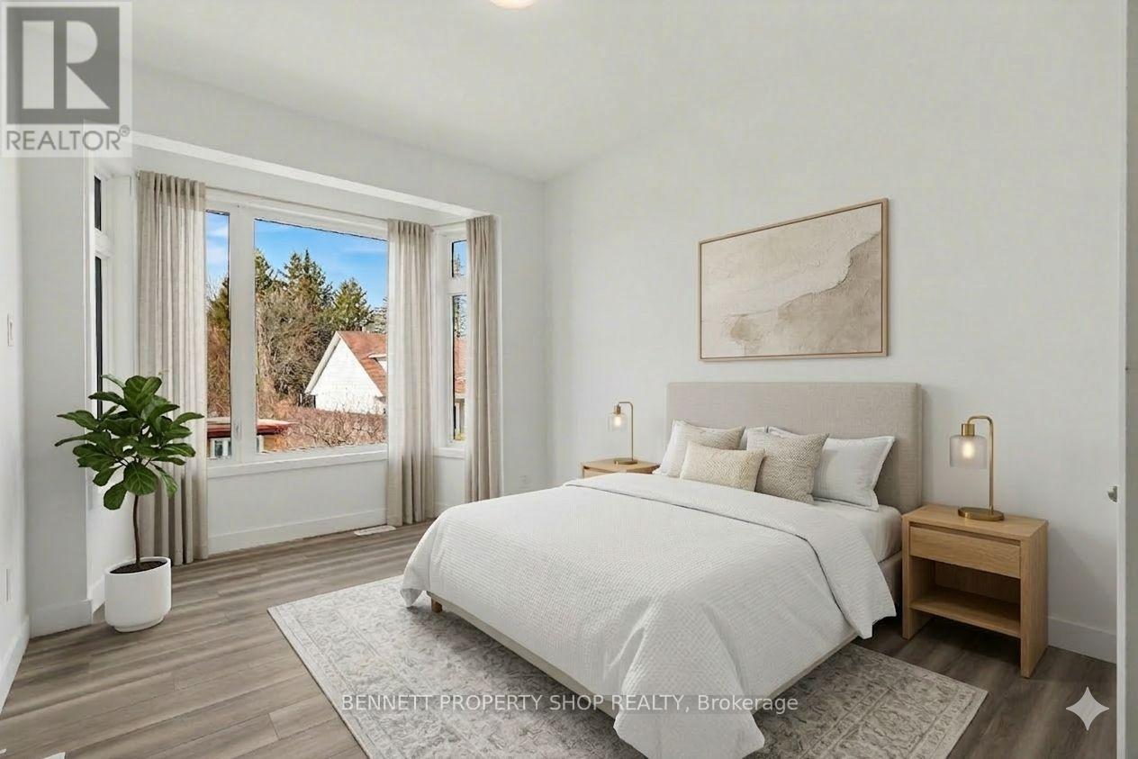 137 Duford Street, Ottawa, Ontario  K1L 6Z5 - Photo 7 - X12895410