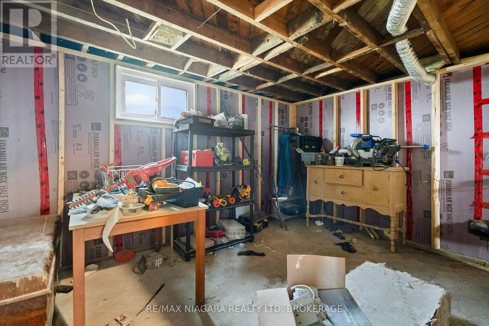 71 Johnston Street, Port Colborne, Ontario  L3K 1G8 - Photo 14 - X12895310