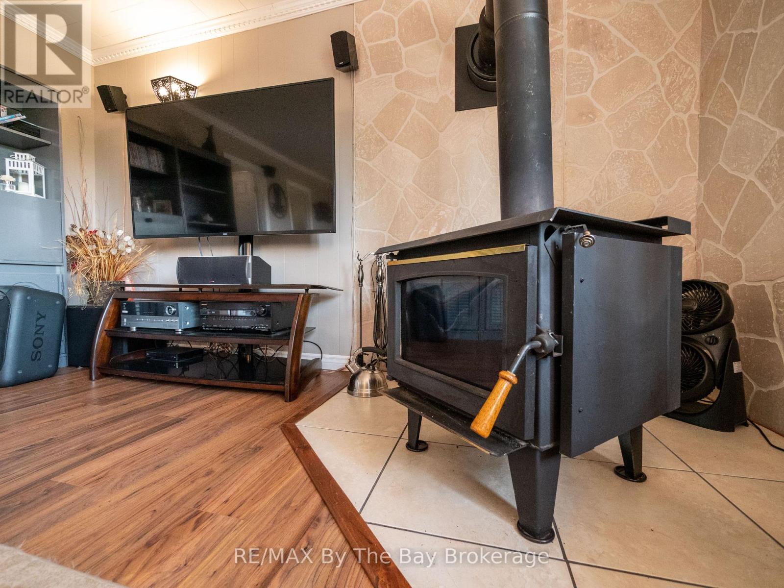 1346 Is 980/deer, Georgian Bay, Ontario  P0E 1E0 - Photo 20 - X12895184