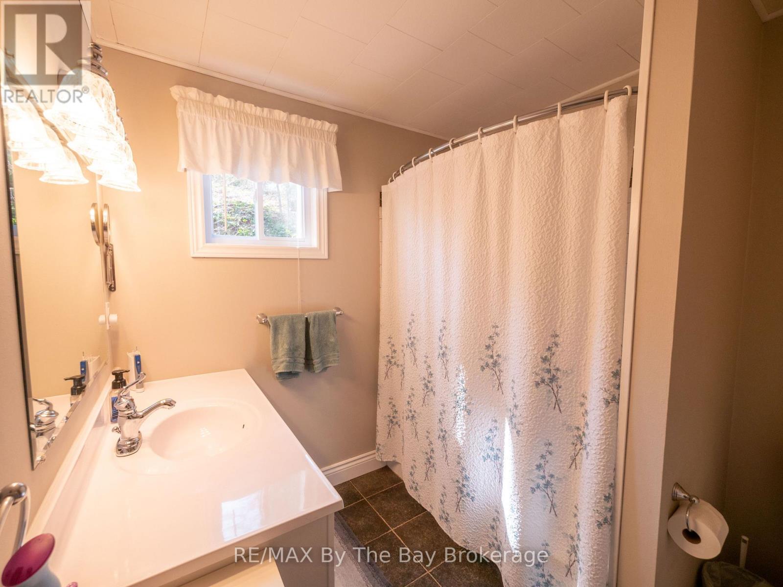 1346 Is 980/deer, Georgian Bay, Ontario  P0E 1E0 - Photo 25 - X12895184