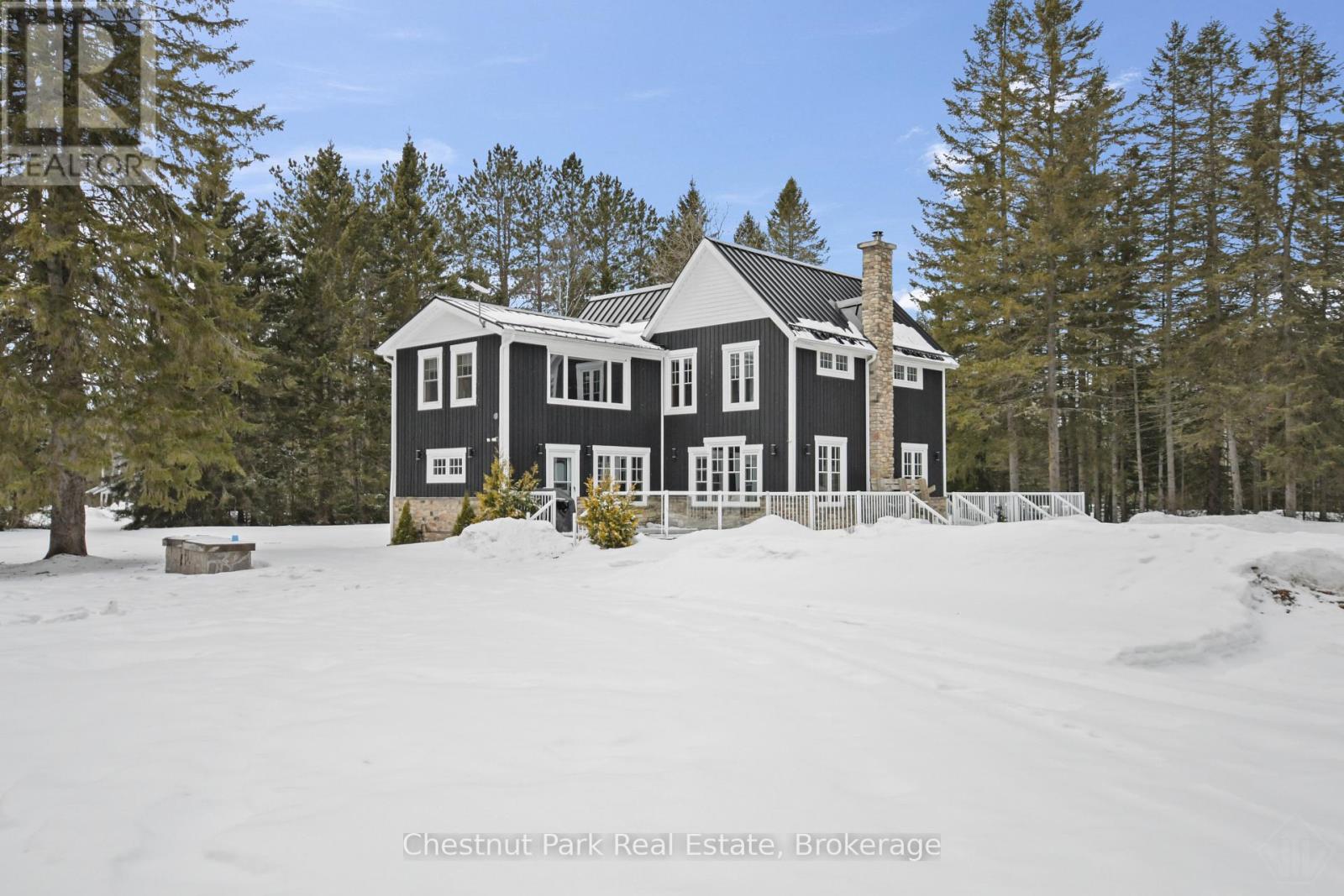 12 Emsdale Lake Road, Perry, Ontario  P0A 1M0 - Photo 2 - X12895376
