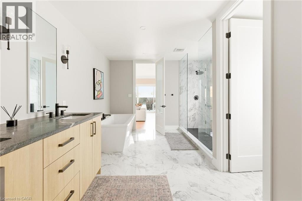 95 William Street W, Waterloo, Ontario  N2L 1J6 - Photo 19 - 40785882