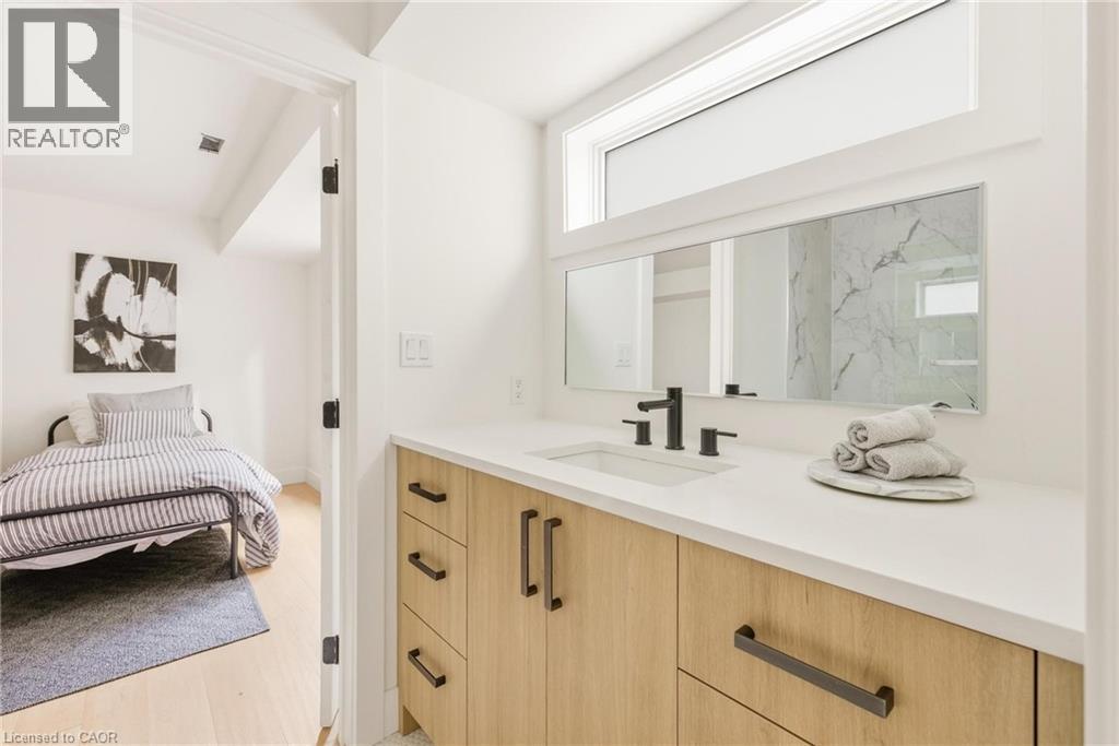 95 William Street W, Waterloo, Ontario  N2L 1J6 - Photo 24 - 40785882