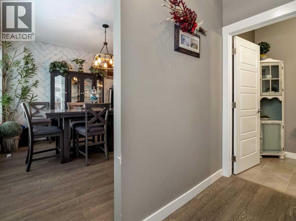 527 Moonlight Lane W, Lethbridge, Alberta  T1J 5K1 - Photo 21 - A2293481