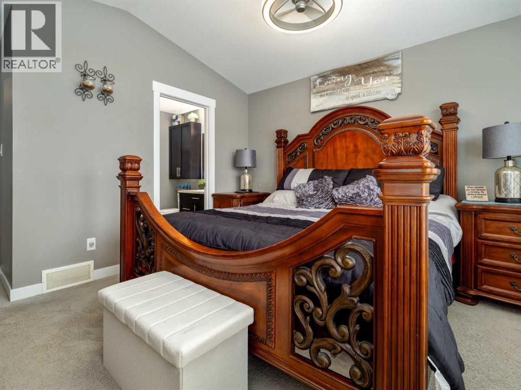 527 Moonlight Lane W, Lethbridge, Alberta  T1J 5K1 - Photo 29 - A2293481