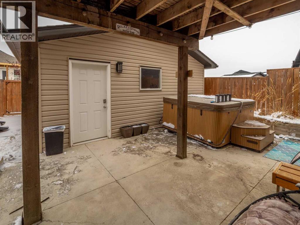 527 Moonlight Lane W, Lethbridge, Alberta  T1J 5K1 - Photo 41 - A2293481