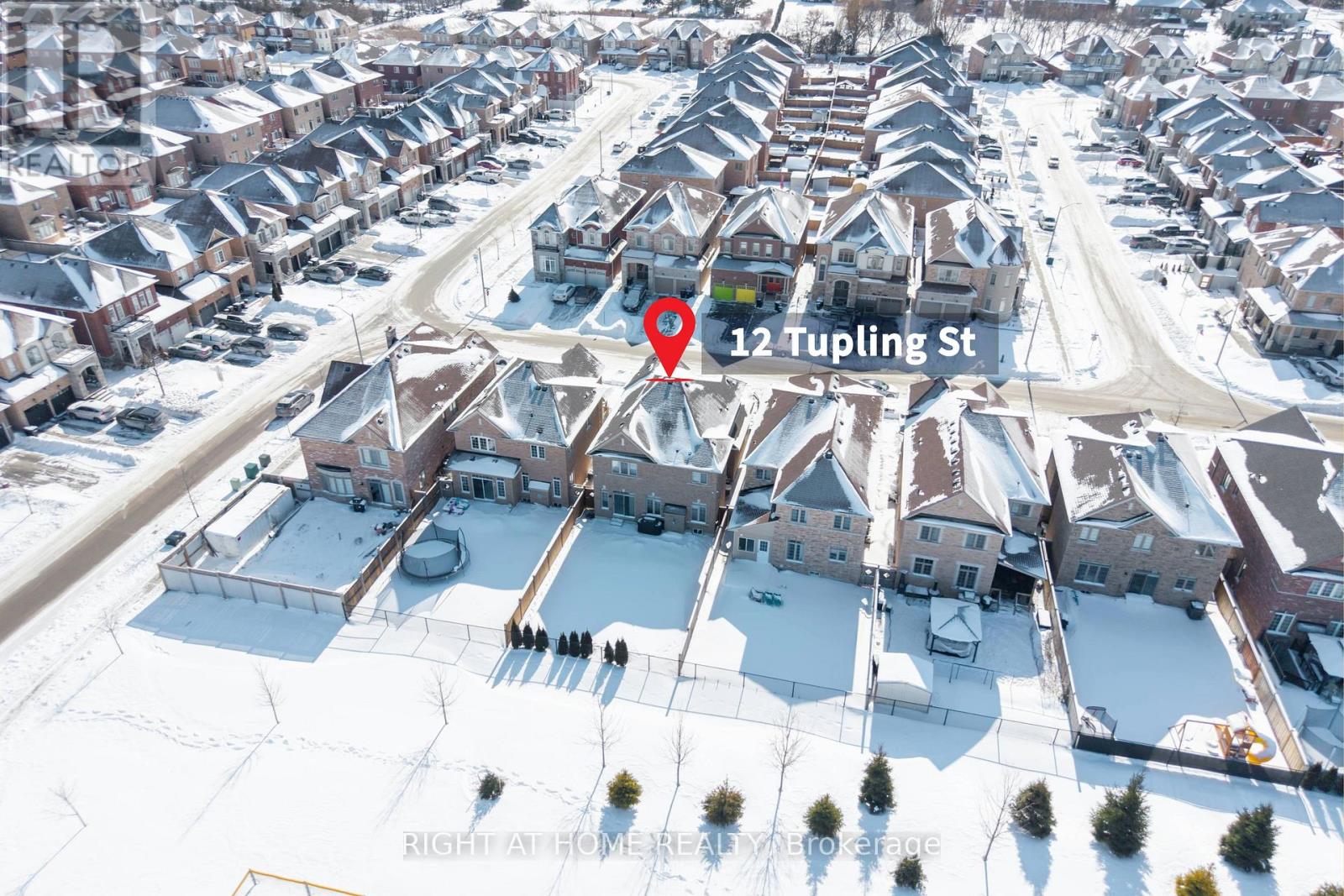 12 Tupling Street, Bradford West Gwillimbury, Ontario  L3Z 0W8 - Photo 3 - N12774272