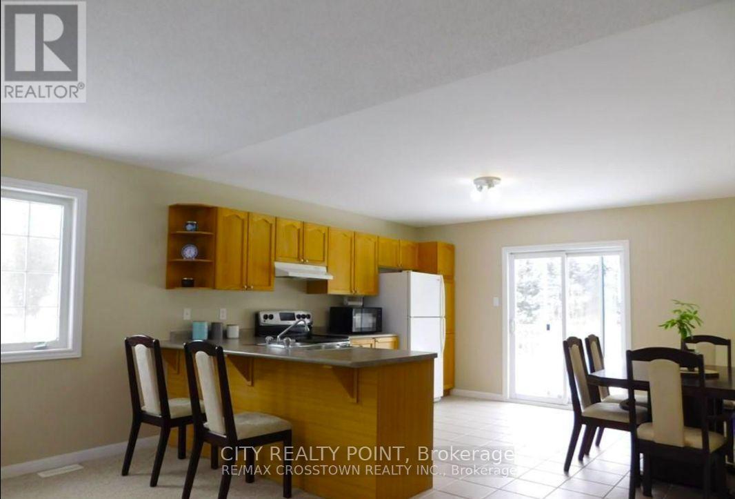 3964 Alcina Avenue, Innisfil, Ontario  L9S 2M1 - Photo 12 - N12894118