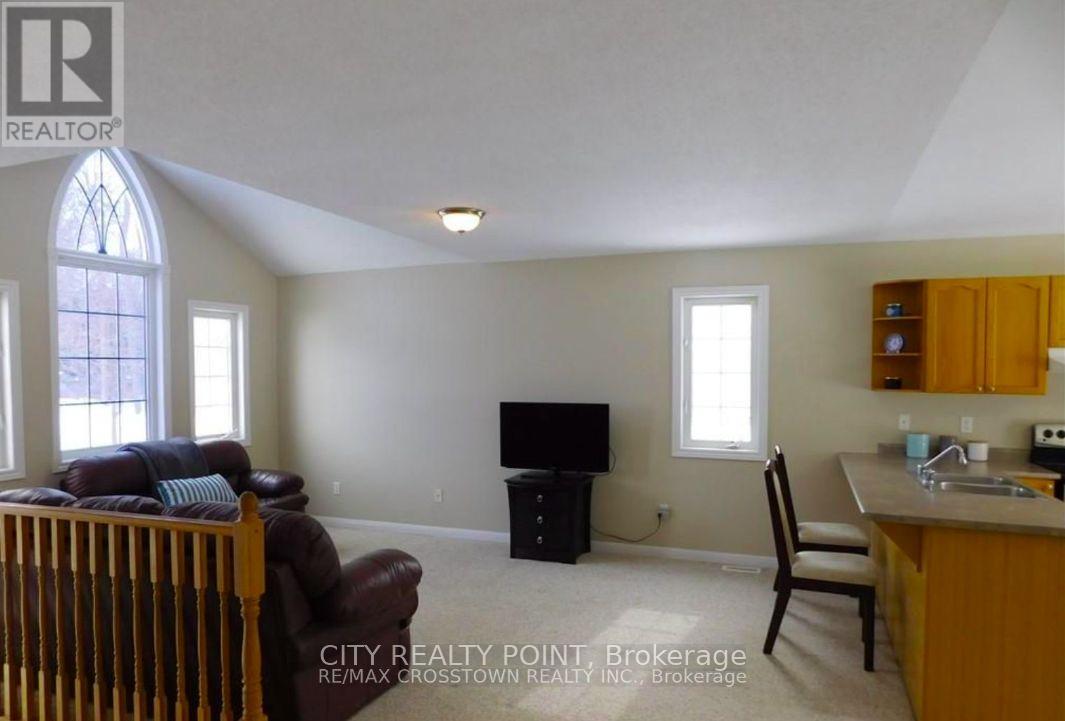 3964 Alcina Avenue, Innisfil, Ontario  L9S 2M1 - Photo 8 - N12894118