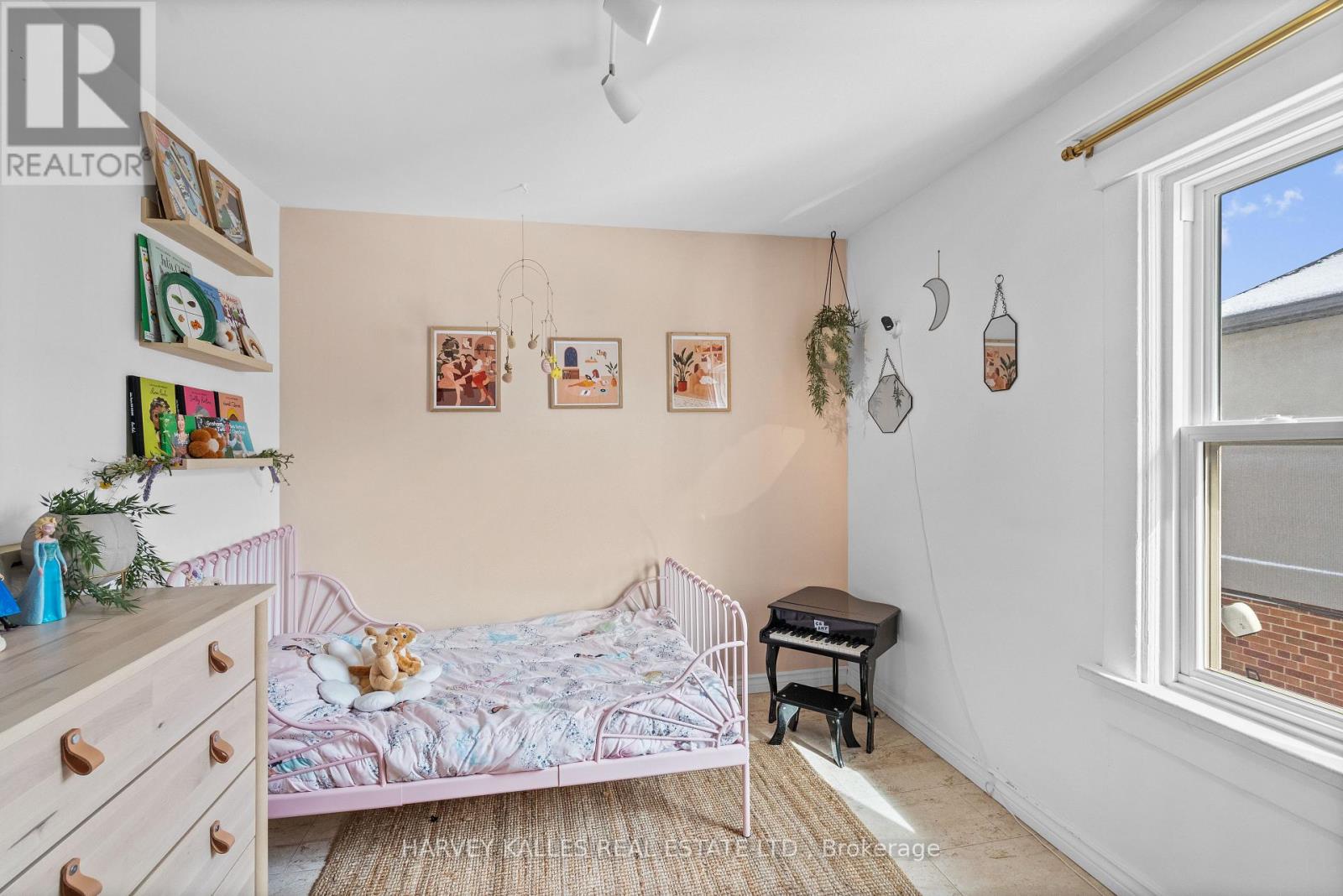 14 Manitoba Street, Toronto, Ontario  M8Y 1C7 - Photo 30 - W12894826