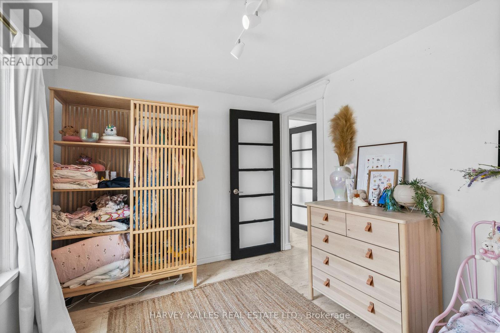 14 Manitoba Street, Toronto, Ontario  M8Y 1C7 - Photo 34 - W12894826