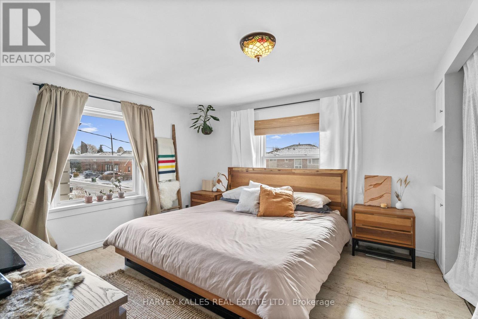 14 Manitoba Street, Toronto, Ontario  M8Y 1C7 - Photo 32 - W12894826