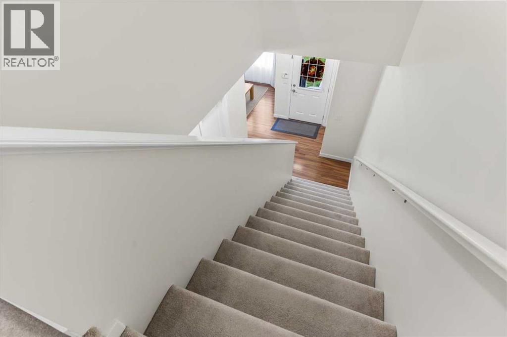 1303 New Brighton Park Se, Calgary, Alberta  T2Z 0Y2 - Photo 33 - A2293936