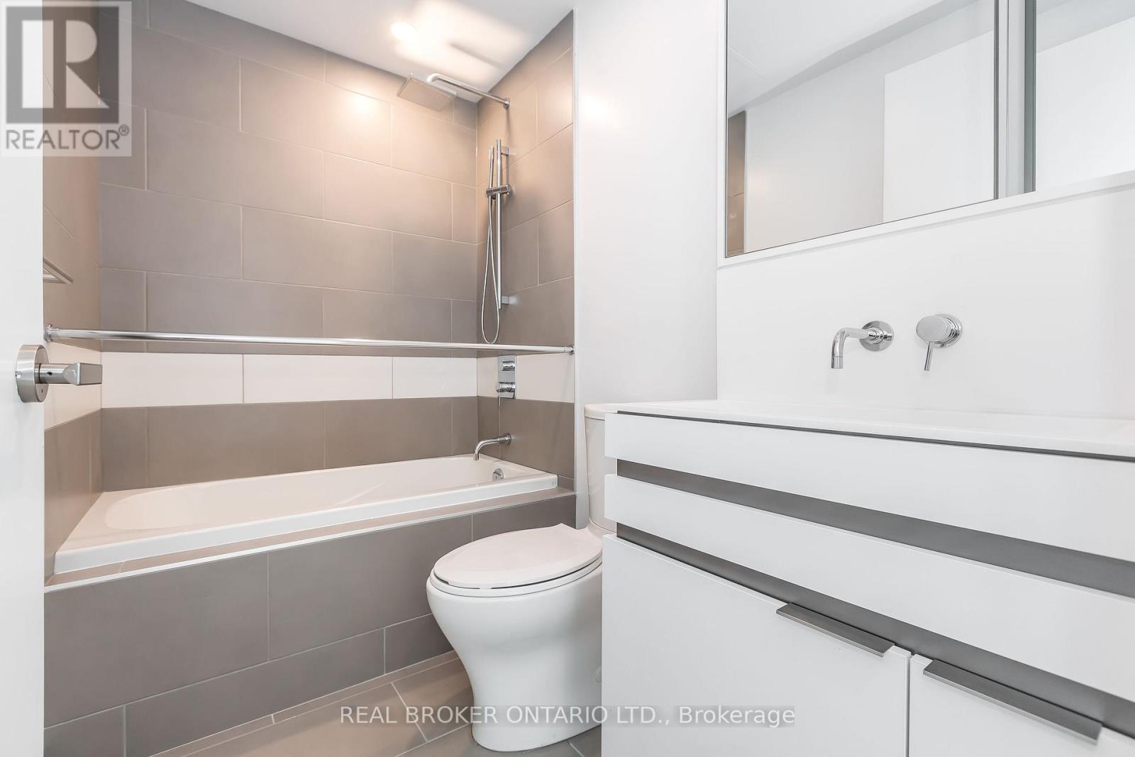 2801 - 197 Yonge Street, Toronto, Ontario  M5B 0C1 - Photo 14 - C12895134