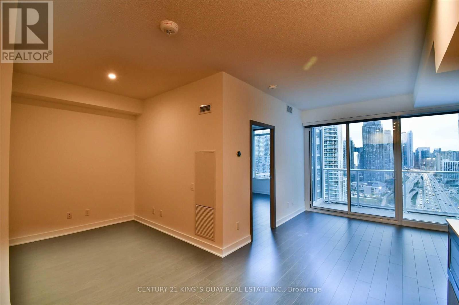 2607 - 19 Bathurst Street, Toronto, Ontario  M5V 0N2 - Photo 8 - C12895222