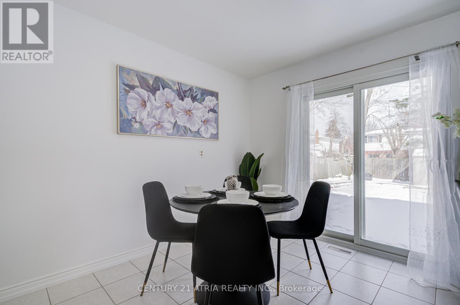 154 Freshmeadow Drive, Toronto, Ontario  M2H 2R1 - Photo 10 - C12895230